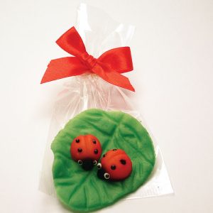 Marzipan-Käfer, verliebt