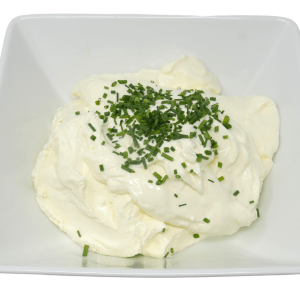 Hausgemachter Frischkäse natur