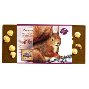 Feine Vollmilch Schokoladentafel  ganze Nuss Eichhörnchen